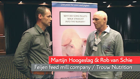 Rob van Schie (Trouw Nutrition) and Martijn Hoogeslag (Feijen feed mill company)