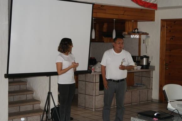 En el centro y En medio de WordReference Forums