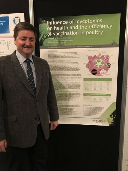 #WPA2017  Meet our Colleague Andrew Lunt, with our poster on "Influence of Mycotoxins on health and efficiency of vaccination in poultry" - Events