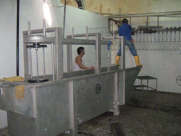 POLLOPLUS. BUCARAMANGA.COLOMBIA - MONTAJES