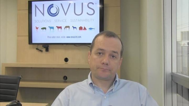 Reproductoras: Productividad y demanda metabólica. Dr. Ricardo Esquerra (Novus) Reproductoras: Productividad y demanda metabólica. Dr. Ricardo Esquerra (Novus)